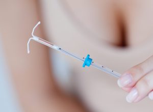Чи поправляються від спіралі Мірена: що треба знати